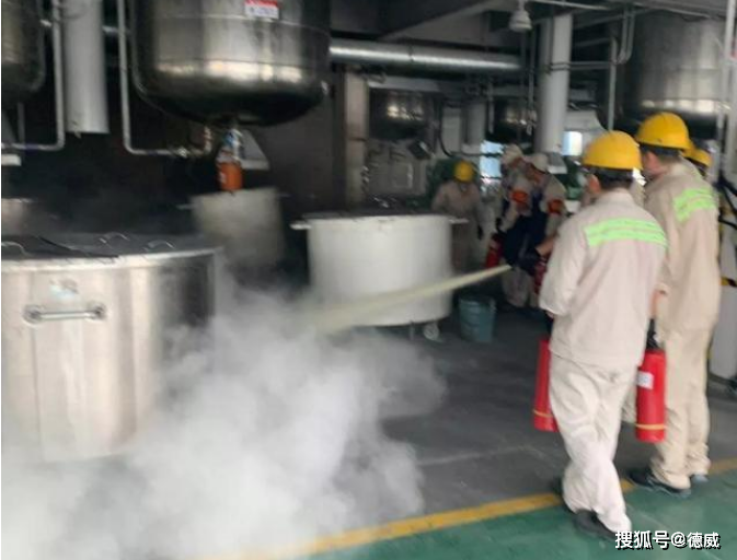 筑牢安全防线，提升应急能力——江苏德威涂料成功开展火灾突发事故综合应急演练